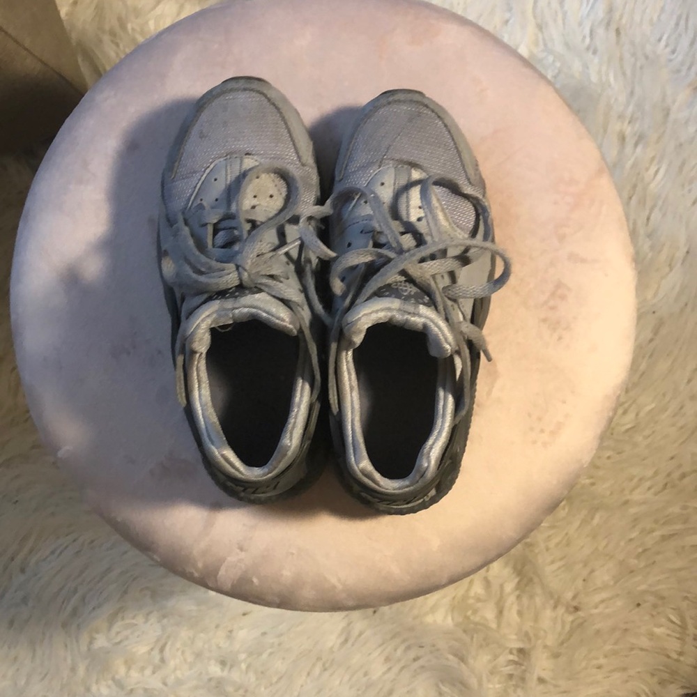 Gray kid huaraches.